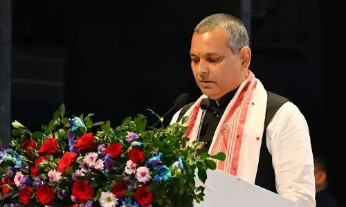 Assam : मंत्री कौशिक राय ने सिलचर में गणतंत्र दिवस के भाषण के दौरान सरकारी परियोजनाओं पर प्रकाश डाला Assam : मंत्री कौशिक राय ने सिलचर में गणतंत्र दिवस के भाषण के दौरान सरकारी परियोजनाओं पर प्रकाश डाला