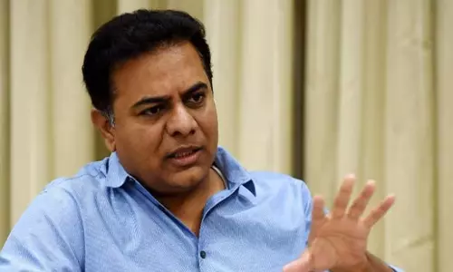 Telangana: केटी रामा राव ने सीएम रेवंत रेड्डी से लोगों को सूचित करने को कहा