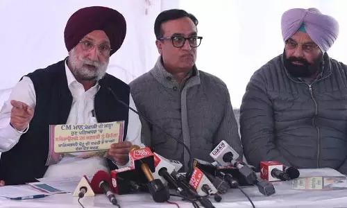 कांग्रेस नेताओं ने आप और केजरीवाल पर राष्ट्रविरोधी गतिविधियों का आरोप लगाया