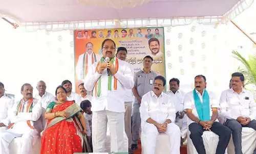 Telangana: तुम्माला ने पाम ऑयल की खेती को बढ़ावा देने की आवश्यकता पर जोर दिया