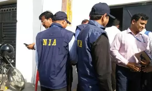 NIA ने तमिलनाडु में चेन्नई और मयिलादुथुराई समेत 20 ठिकानों पर छापेमारी की NIA ने तमिलनाडु में चेन्नई और मयिलादुथुराई समेत 20 ठिकानों पर छापेमारी की