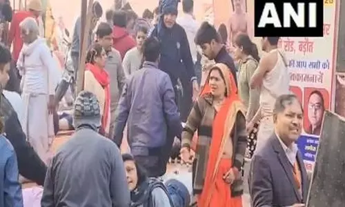 UP: बागपत में वॉचटावर गिरने से 20 से ज़्यादा लोग घायल