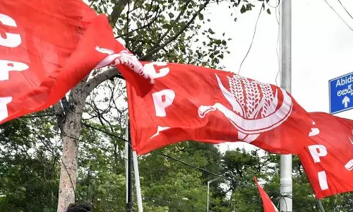 CPI ने पलक्कड़ में शराब इकाई का विरोध किया