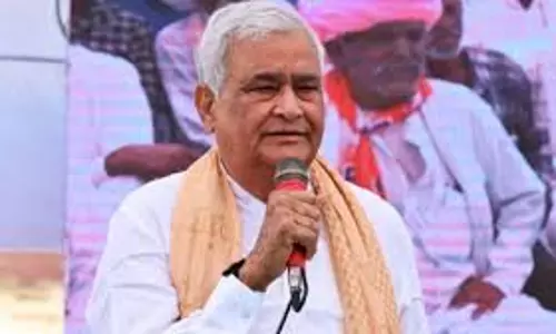 Jaipur: कृषि मंत्री किरोड़ीलाल मीणा ने एक बार फिर पद छोड़ने के दिए संकेत Jaipur: कृषि मंत्री किरोड़ीलाल मीणा ने एक बार फिर पद छोड़ने के दिए संकेत