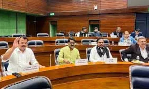 वक्फ संशोधन विधेयक को संयुक्त संसदीय समिति ने मंजूरी दी
