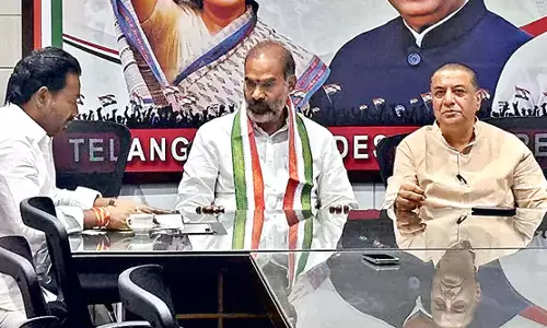 Telangana : पुराने और नए कांग्रेस नेताओं में एकता का अभाव Telangana : पुराने और नए कांग्रेस नेताओं में एकता का अभाव