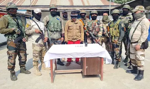 Manipur : सुरक्षा बलों ने केसीपी के दो सक्रिय कार्यकर्ताओं को गिरफ्तार
