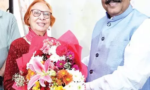 राज्यपाल ने पद्मश्री पुरस्कार विजेता लीबिया लोबो Sardesai की मुक्ति आंदोलन में भूमिका की सराहना की राज्यपाल ने पद्मश्री पुरस्कार विजेता लीबिया लोबो Sardesai की मुक्ति आंदोलन में भूमिका की सराहना की