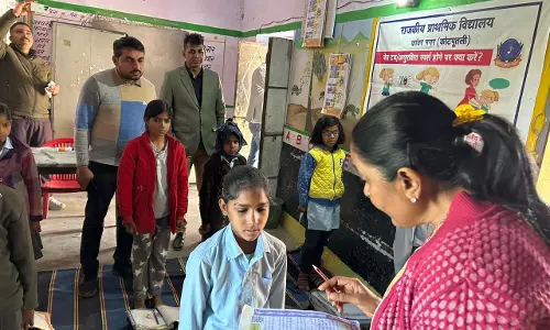 Kotputli- Behror: कलेक्टर ने विकास कार्यों, चिकित्सा एवं शिक्षण संस्थानों का औचक निरीक्षण