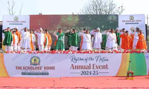 Paonta साहिब स्कूल के वार्षिकोत्सव में देशभक्ति का जोश Paonta साहिब स्कूल के वार्षिकोत्सव में देशभक्ति का जोश