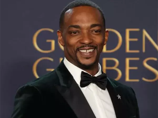 Anthony Mackie ने कैप्टन अमेरिका टिप्पणी पर प्रतिक्रिया दी