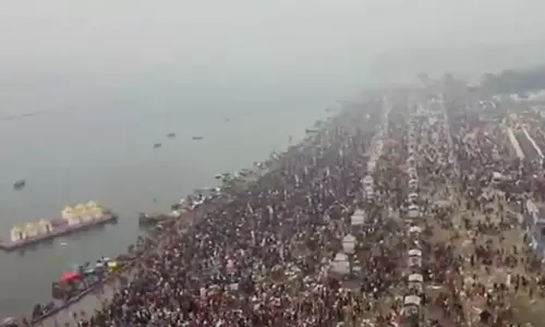Maha Kumbh stampede: प्रधानमंत्री मोदी ने एक घंटे में दूसरी बार सीएम योगी से बात की Maha Kumbh stampede: प्रधानमंत्री मोदी ने एक घंटे में दूसरी बार सीएम योगी से बात की