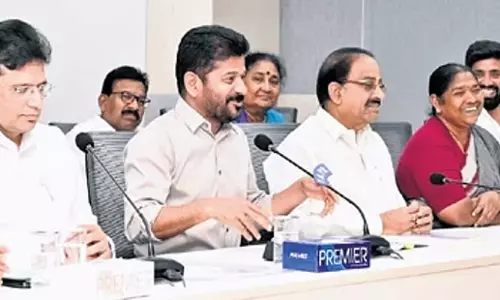 Telangana: बीआरएस ने ‘लूट’ का पैसा विदेश में निवेश किया, कांग्रेस तेलंगाना में निवेश ला रही