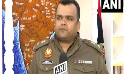 Delhi: बुराड़ी में इमारत ढहने से पांच लोगों की मौत
