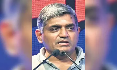 Tamil Nadu: प्रोफेसर वेंकटेश बालासुब्रमण्यम ने एआई मॉडल पर चर्चा की
