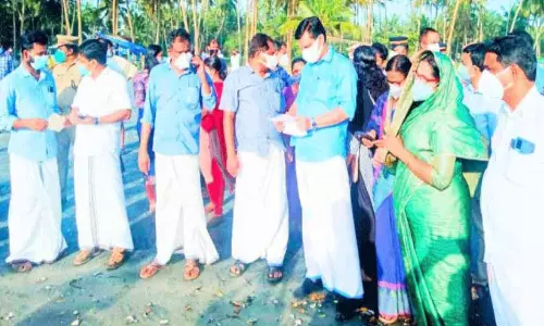 थिकोडी बीच आपदा: ₹93 लाख की विकास परियोजनाएं कहीं नहीं पहुंचीं