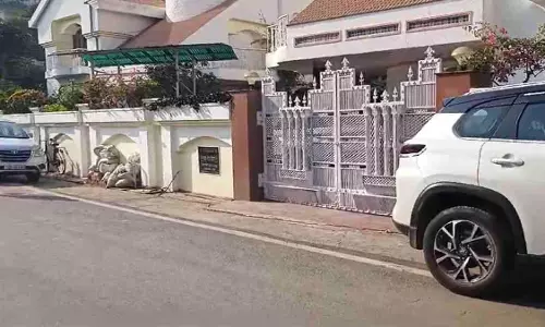 200 अफसरों की टीम रायपुर में कर रही छापेमारी, बड़ी टैक्स चोरी का होगा खुलासा