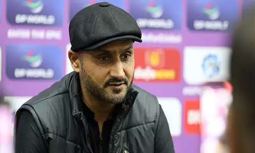 डेजर्ट वाइपर्स की बल्लेबाजी और गेंदबाजी दोनों ही शानदार हैं, वे खिताब के असली दावेदार हैं: Harbhajan Singh