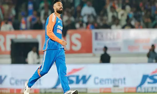 ओस नहीं पड़ी, जो उनके पक्ष में रही: राजकोट की पिच पर Varun Chakraborty