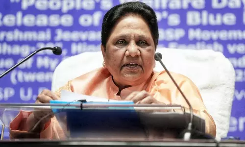 महाकुंभ की घटना पर BSP सुप्रीमो मायावती ने कहा- बेहद दुखद और चिंताजनक महाकुंभ की घटना पर BSP सुप्रीमो मायावती ने कहा- बेहद दुखद और चिंताजनक