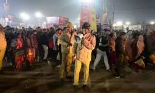 महाकुंभ में भगदड़ पर मोदी ने आदित्यनाथ से बात की