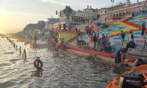 Sehore : मौनी अमावस्या पर त्रिवेणी योग में मां नर्मदा में श्रद्धालुओं ने लगाई आस्था की डुबकी Sehore : मौनी अमावस्या पर त्रिवेणी योग में मां नर्मदा में श्रद्धालुओं ने लगाई आस्था की डुबकी