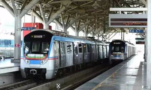 Hyderabad में मेट्रो सेवाएं बाधित