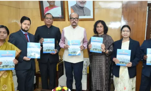 राज्यपाल रमेन डेका से CGPSC की कार्यवाहक अध्यक्ष रीता शांडिल्य ने की मुलाकात राज्यपाल रमेन डेका से CGPSC की कार्यवाहक अध्यक्ष रीता शांडिल्य ने की मुलाकात