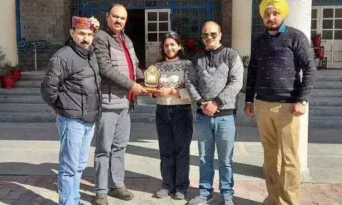 चम्बा कॉलेज ने गणतंत्र दिवस पर NSS स्वयंसेवक को सम्मानित किया