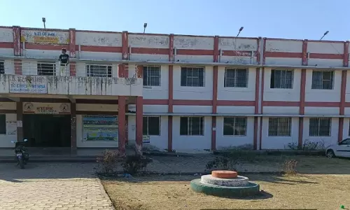 दफ्तर में तिरंगा नहीं फहराने वाले अफसरों पर होगी कार्रवाई, एक्शन में कलेक्टर