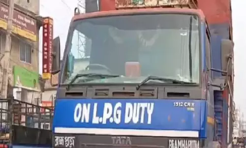 Assam में दो भीषण सड़क दुर्घटनाएं, कामरूप और नागांव में मोटरसाइकिल सवारों की मौत