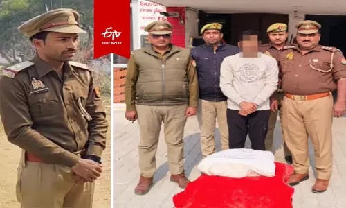 Amethi: फर्जी दारोगा पुलिस की वर्दी पहनकर मचा रहा था भौकाल, गिरफ्तार