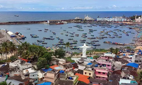 Kerala ने अलप्पुझा के अर्थुनकल में नए मछली पकड़ने के बंदरगाह के लिए