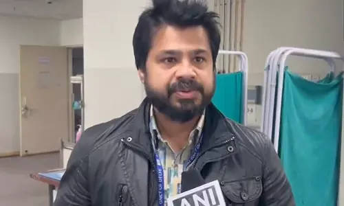 Burari में इमारत ढहने से 5 लोगों की मौत, 16 घायल, मुख्य चिकित्सा अधिकारी ने की पुष्टि Burari में इमारत ढहने से 5 लोगों की मौत, 16 घायल, मुख्य चिकित्सा अधिकारी ने की पुष्टि