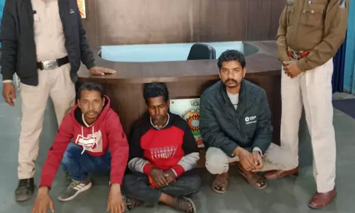 स्टाईगर गोटी से जुआ खेलते 3 आरोपी गिरफ्तार