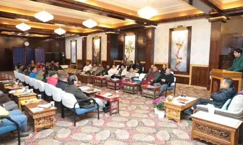 Sikkim : जीपीयू में अस्थायी वर्क परमिट प्रणाली लागू करने का निर्णय लिया गया