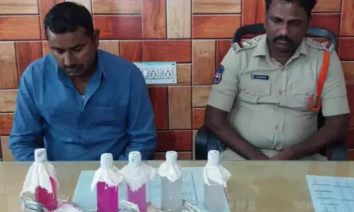 PDS चावल घोटाले में 1.4 लाख रुपये की रिश्वत लेने के आरोप में तेलंगाना के 2 पुलिसकर्मी गिरफ्तार