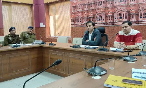 Jaipur: बगैर लाइसेंस के संचालित न हो नशा मुक्ति केंद्र— जिला कलेक्टर
