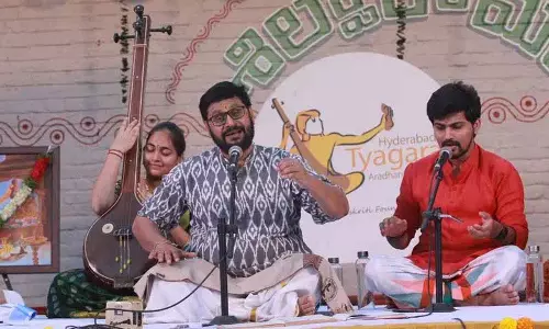 Hyderabad त्यागराज आराधना संगीत महोत्सव माधापुर के शिल्परामम में शुरू Hyderabad त्यागराज आराधना संगीत महोत्सव माधापुर के शिल्परामम में शुरू
