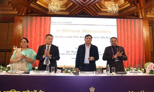 केंद्रीय मंत्री ने ई-श्रम पहल और व्यावसायिक कमी सूचकांक के तहत राज्य-विशिष्ट माइक्रोसाइट लॉन्च किए केंद्रीय मंत्री ने ई-श्रम पहल और व्यावसायिक कमी सूचकांक के तहत राज्य-विशिष्ट माइक्रोसाइट लॉन्च किए