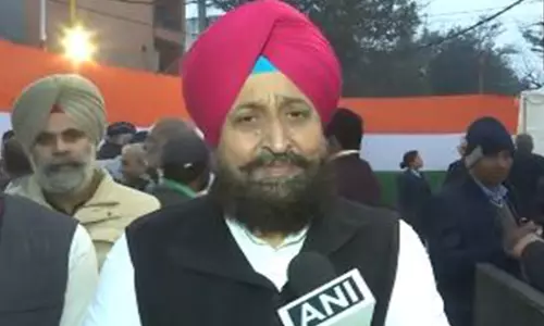 कांग्रेस के प्रताप सिंह बाजवा ने चुनाव से पहले AAP पर निशाना साधा और कहा, झूठों की सरकार कांग्रेस के प्रताप सिंह बाजवा ने चुनाव से पहले AAP पर निशाना साधा और कहा, झूठों की सरकार