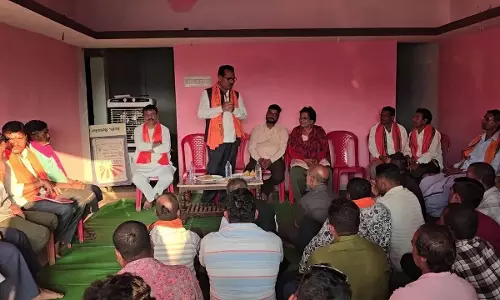 दुखी आत्मा पार्टी, निकाय चुनाव में टिकट नहीं मिलने से नाराज बीजेपी और कांग्रेस के कार्यकर्ताओं ने किया गठन दुखी आत्मा पार्टी, निकाय चुनाव में टिकट नहीं मिलने से नाराज बीजेपी और कांग्रेस के कार्यकर्ताओं ने किया गठन