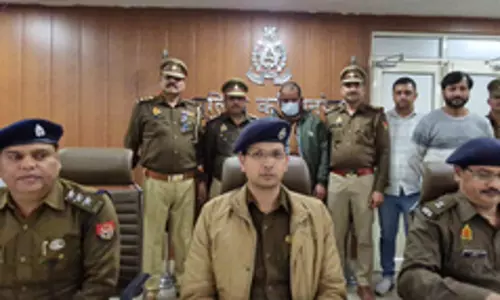 ग्रेटर नोएडा : प्रेमिका से छेड़छाड़ पर किराएदार ने की थी मकान मालिक की हत्या, गिरफ्तार ग्रेटर नोएडा : प्रेमिका से छेड़छाड़ पर किराएदार ने की थी मकान मालिक की हत्या, गिरफ्तार