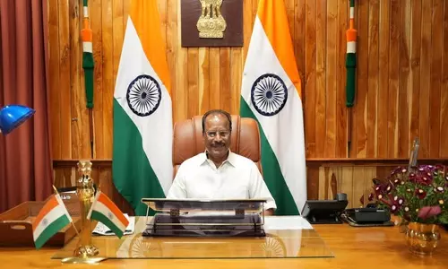 कनेक्टिविटी और बुनियादी ढांचे के मामले में Tripura तेजी से आगे बढ़ रहा है: राज्यपाल इंद्र सेना रेड्डी नल्लू कनेक्टिविटी और बुनियादी ढांचे के मामले में Tripura तेजी से आगे बढ़ रहा है: राज्यपाल इंद्र सेना रेड्डी नल्लू