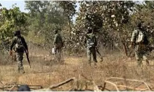Jharkhand: सुरक्षा बलों के साथ मुठभेड़ में एक महिला समेत 2 माओवादी मारे गए