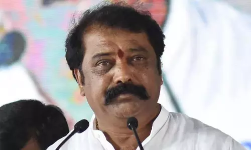 TDP विधायक गुम्मनूर जयराम ने पत्रकारों को दी चेतावनी