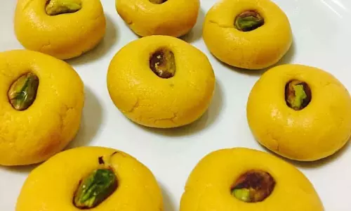 केसर पेड़ा रेसिपी केसर पेड़ा रेसिपी