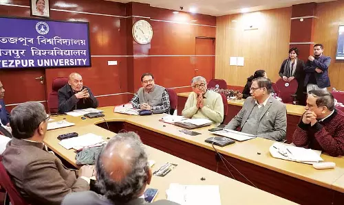 Assam : टीयू ने यूजीसी दिशानिर्देशों के तहत जनसंचार पाठ्यक्रम में सुधार Assam : टीयू ने यूजीसी दिशानिर्देशों के तहत जनसंचार पाठ्यक्रम में सुधार