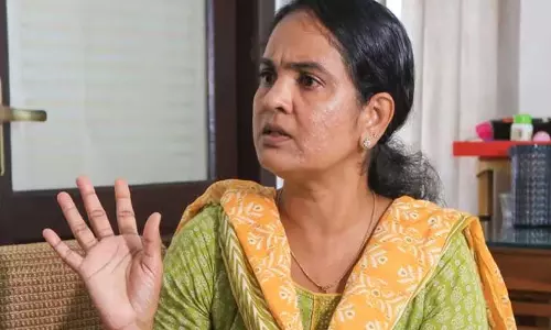 Kerala :  चालाकुडी ब्यूटी पार्लर की मालकिन शीला को फंसाने की साजिश का पता लगाएगी