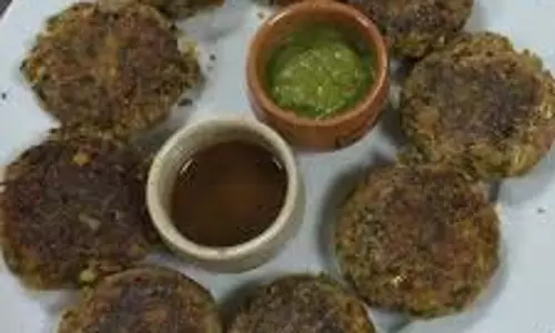 Breakfast: नाश्ते में बनाकर खाएं स्प्राउट्स कटलेट Breakfast: नाश्ते में बनाकर खाएं स्प्राउट्स कटलेट